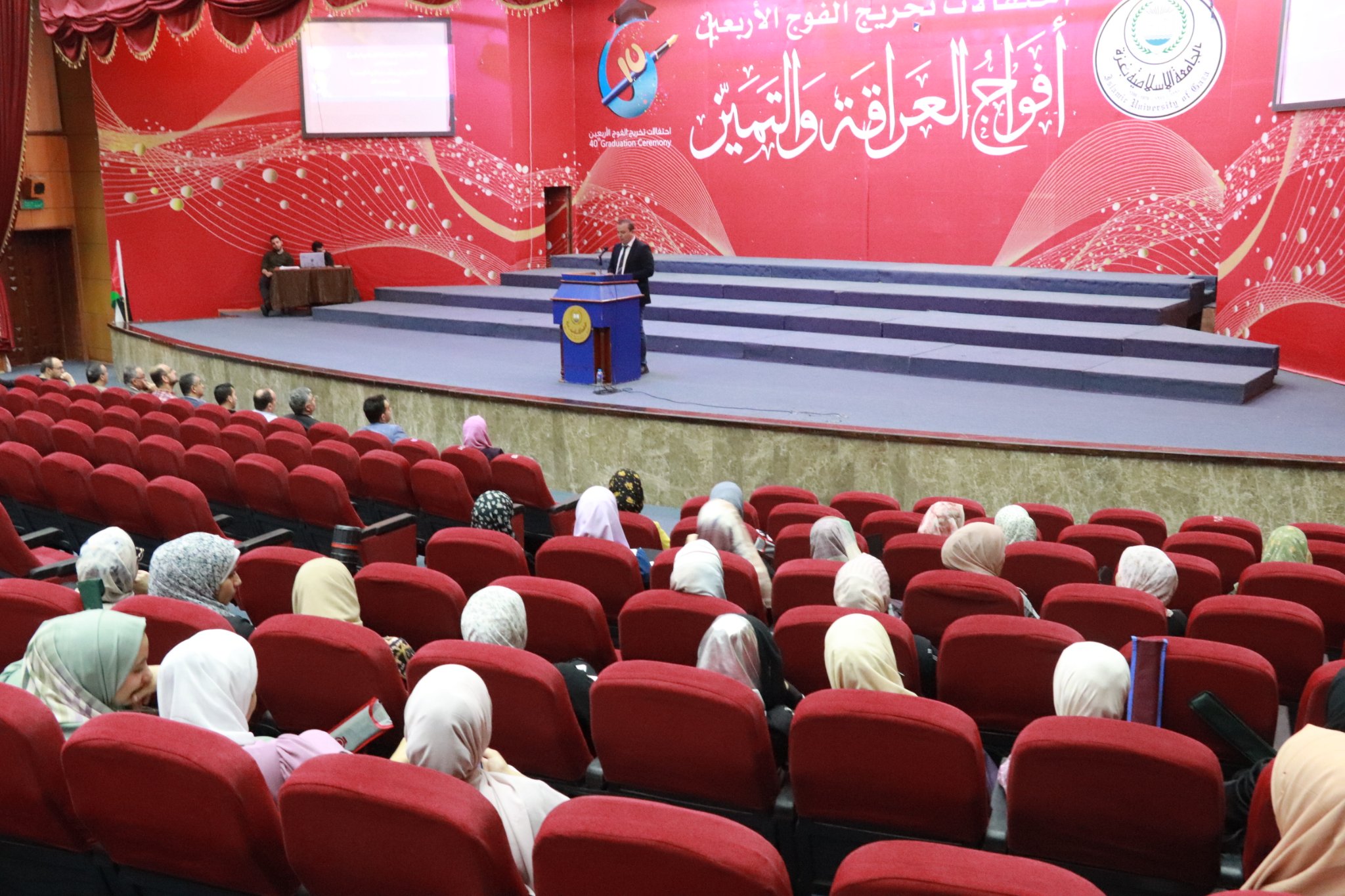 كلية الهندسة تعقد لقاءً تعريفيا بأقسام الكلية لطلبة المستوى الأول